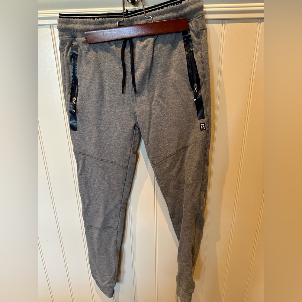 TUMBLE ‘N DRY Boys Size 12/13 Elastic Waist Drawstring  Sweatpants Jogge…